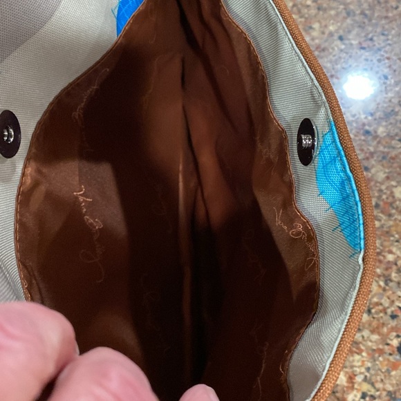 ***CLEARANCE SALE**  NWT VERA BRADLEY LIGHTEN UP SLIM CROSSBODY BAG - Picture 3 of 8